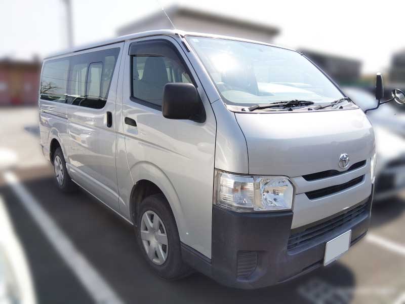 ハイエース
